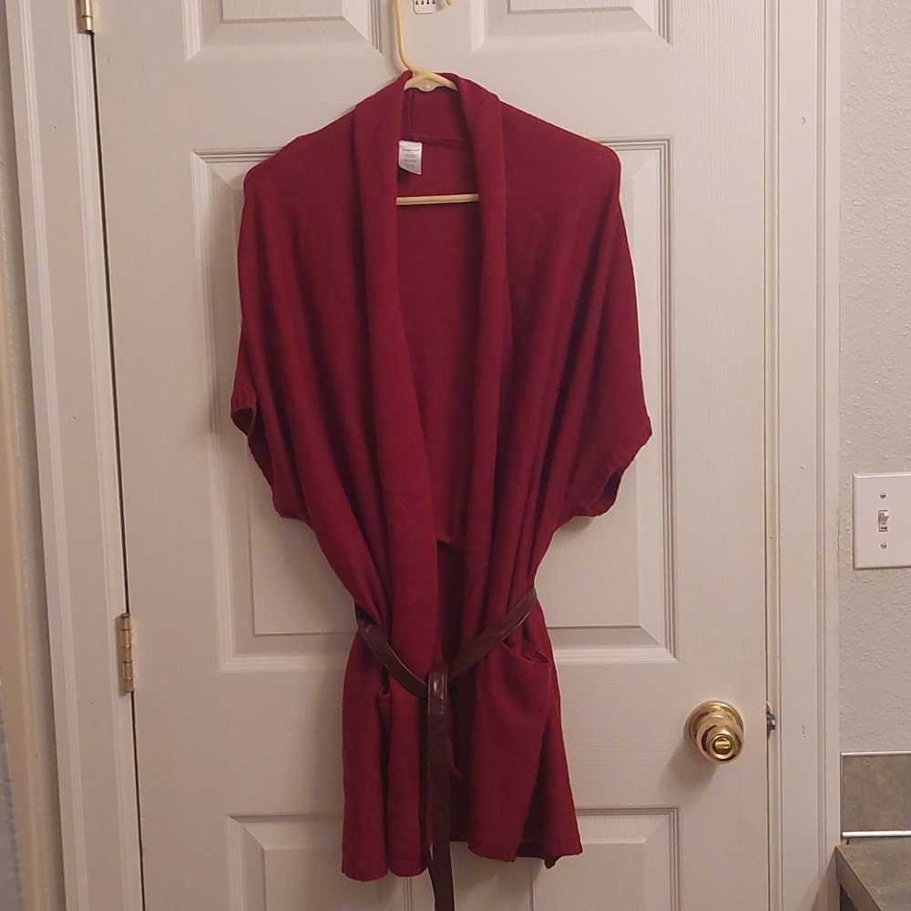 Womans sweater 1X-2X withfaux leather belt